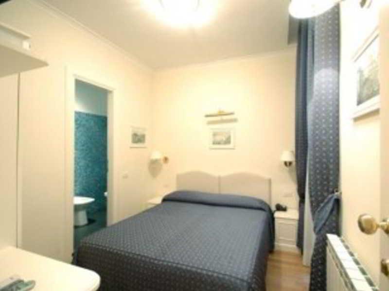 Flann O'Brien Rooms Roma Ngoại thất bức ảnh