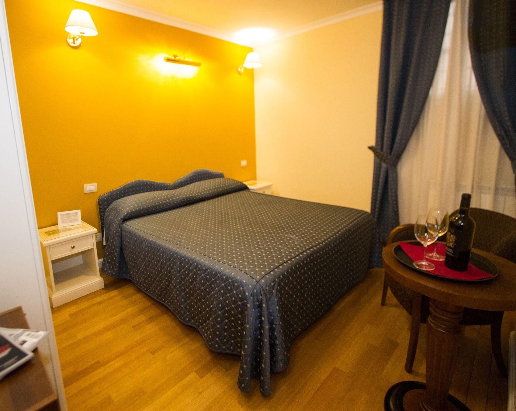 Flann O'Brien Rooms Roma Ngoại thất bức ảnh