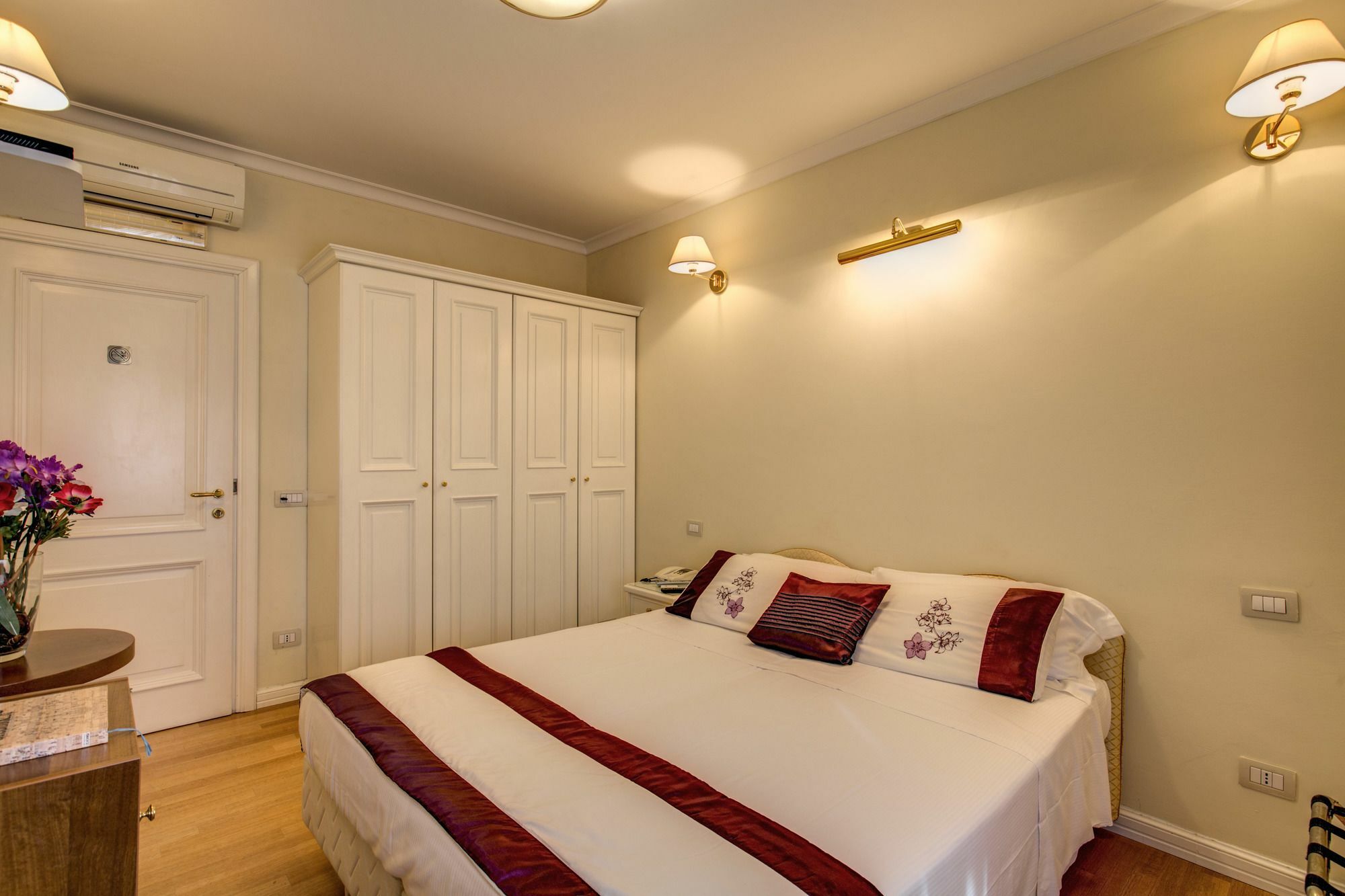 Flann O'Brien Rooms Roma Ngoại thất bức ảnh